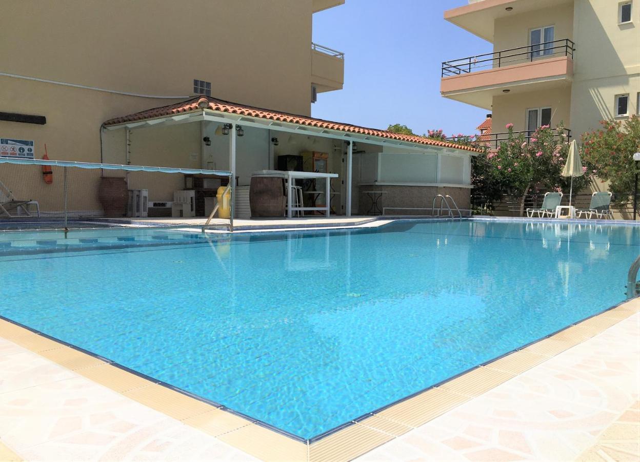Evdokia Αpartments & Dimitra Village Агия-Марина Экстерьер фото