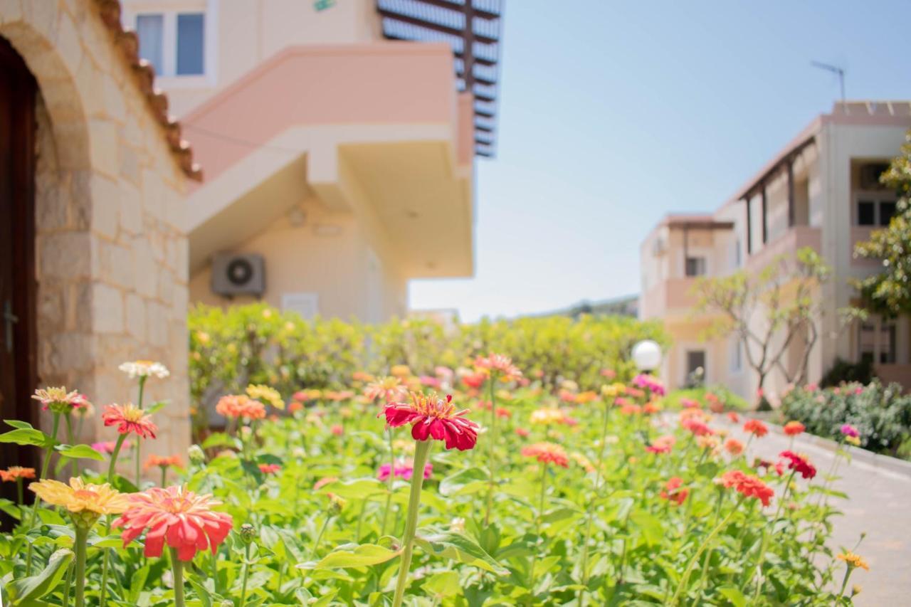 Evdokia Αpartments & Dimitra Village Агия-Марина Экстерьер фото
