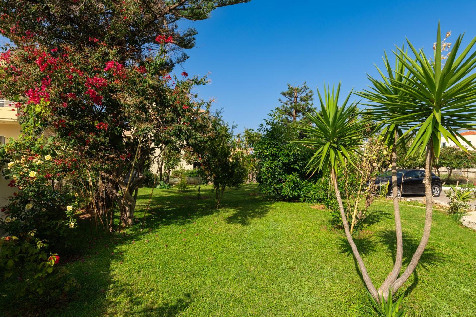 Evdokia Αpartments & Dimitra Village Агия-Марина Экстерьер фото